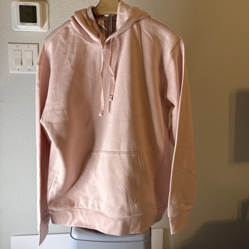 Alternative Men's Hoodie Pink‎ Size M
